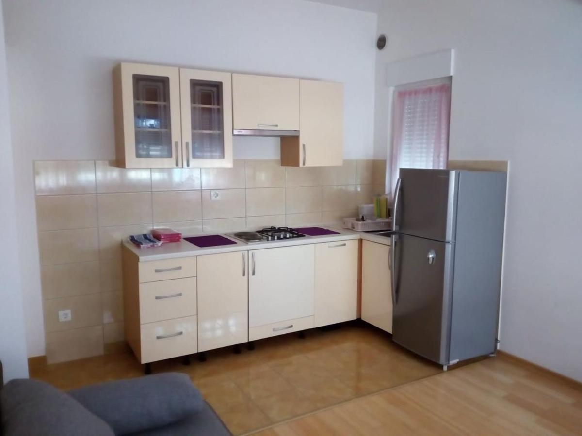 Apartment Bambino Kaštela Eksteriør bilde
